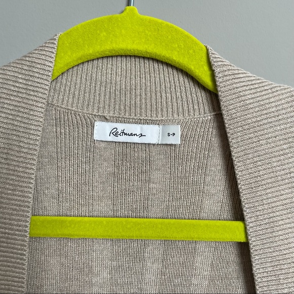 Reitmans Sleeveless Cardigan - Picture 6 of 8
